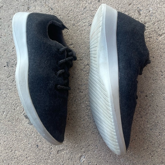 allbirds Women’s Wool Runners Black size 9 - Picture 4 of 7